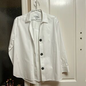 White, collared Foxcroft shirt. Size 8